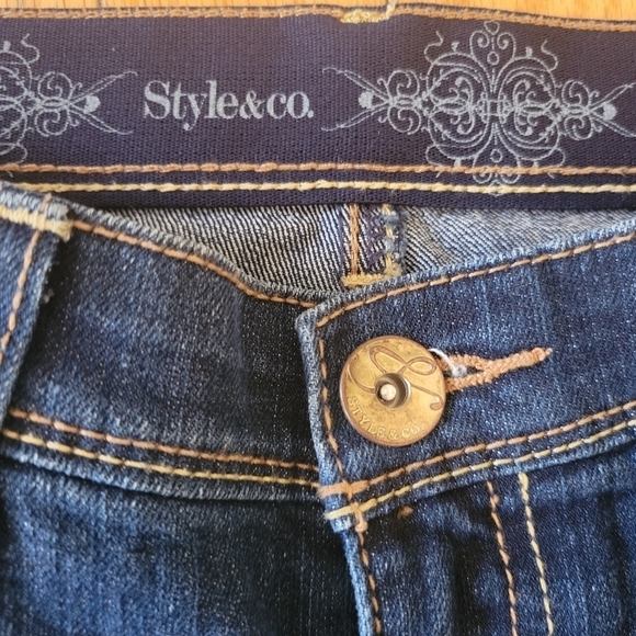 Style & Company Straight Leg Denim Jeans Size 8 Petite - Picture 5 of 5